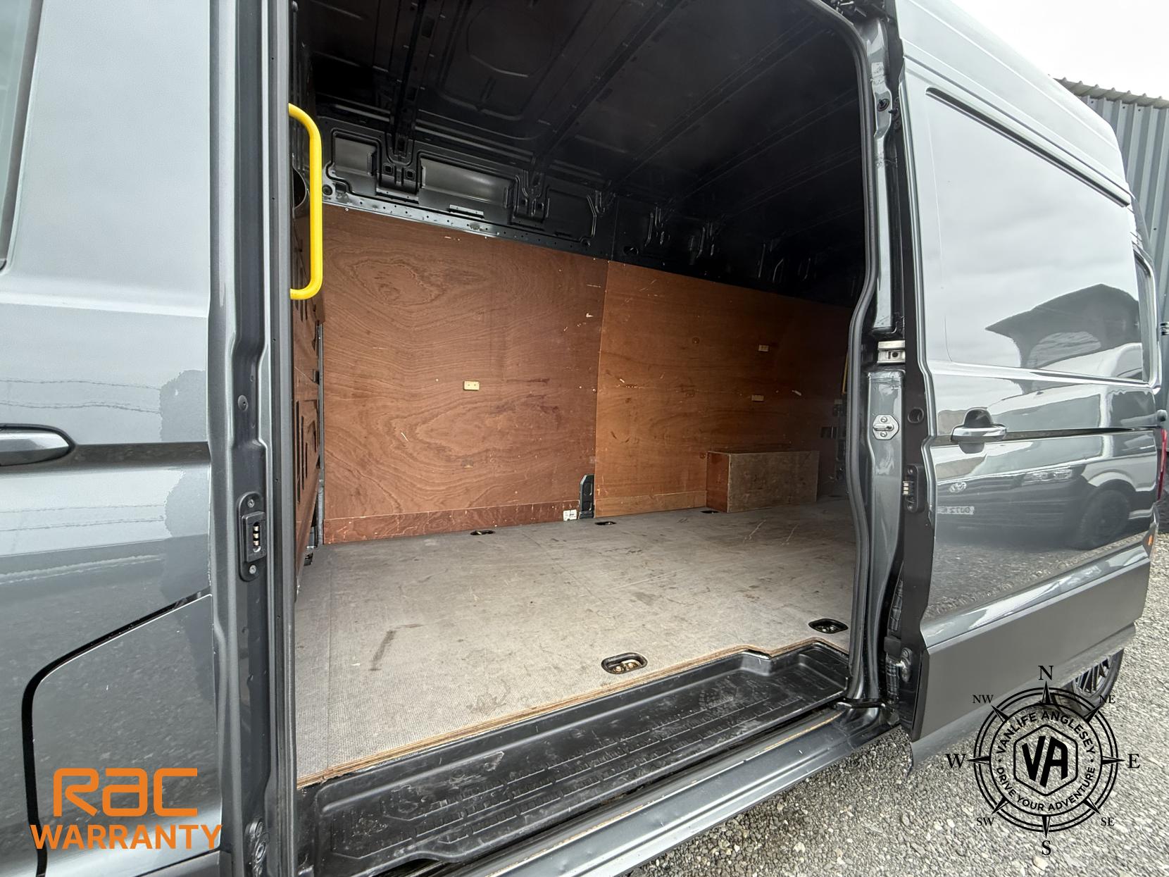 Volkswagen Crafter 2.0 TDI CR35 Trendline Panel Van 5dr Diesel Manual FWD LWB High Roof Euro 6 (s/s) (140 ps)