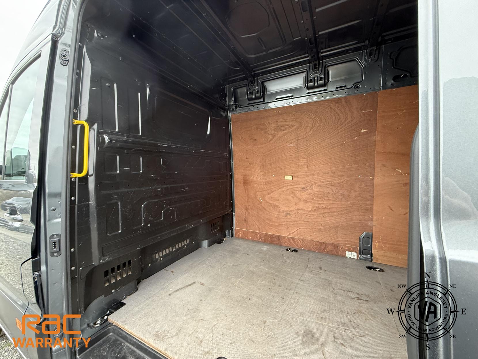 Volkswagen Crafter 2.0 TDI CR35 Trendline Panel Van 5dr Diesel Manual FWD LWB High Roof Euro 6 (s/s) (140 ps)