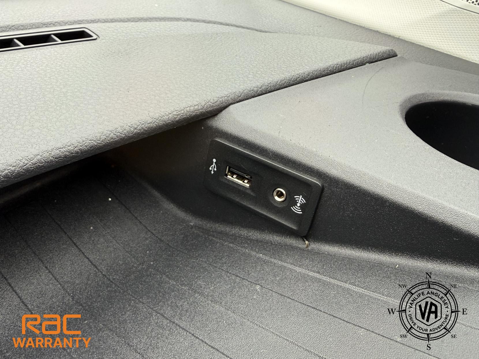 Volkswagen Crafter 2.0 TDI CR35 Trendline Panel Van 5dr Diesel Manual FWD LWB High Roof Euro 6 (s/s) (140 ps)