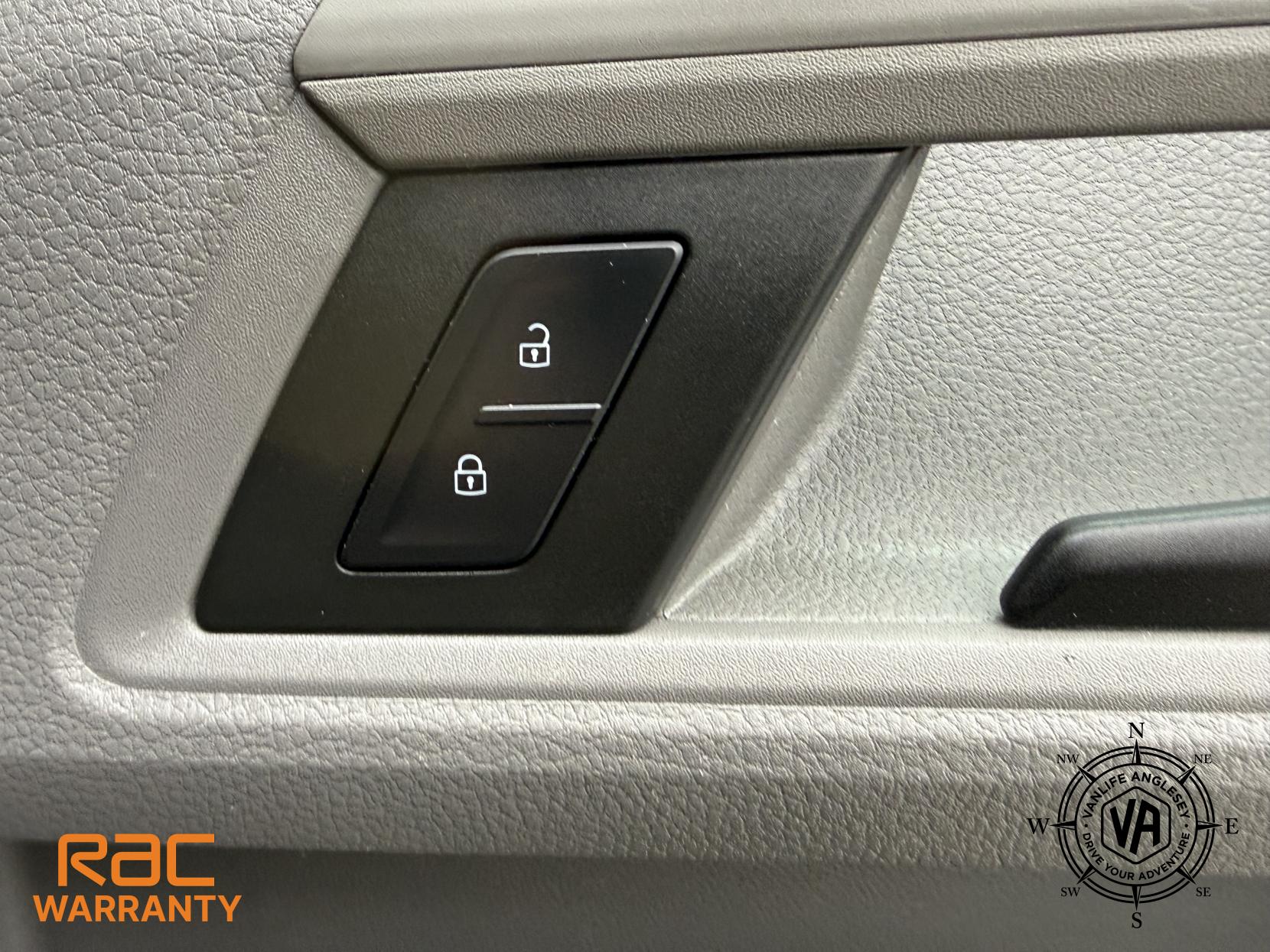 Volkswagen Crafter 2.0 TDI CR35 Trendline Panel Van 5dr Diesel Manual FWD LWB High Roof Euro 6 (s/s) (140 ps)