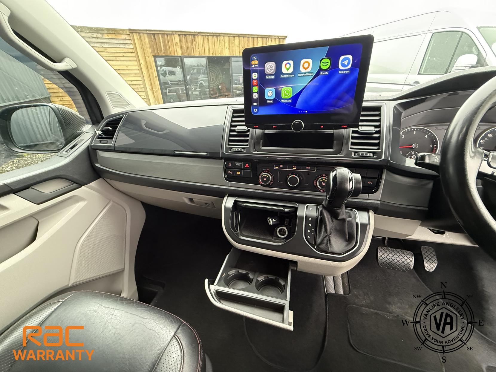 Volkswagen Transporter  2.0 BiTDI T32 BlueMotion Tech Highline Kombi Double Cab 5dr Diesel DSG FWD SWB Euro 6 (s/s) (204 ps)