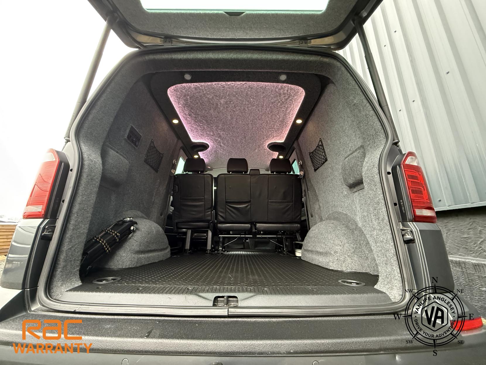 Volkswagen Transporter  2.0 BiTDI T32 BlueMotion Tech Highline Kombi Double Cab 5dr Diesel DSG FWD SWB Euro 6 (s/s) (204 ps)