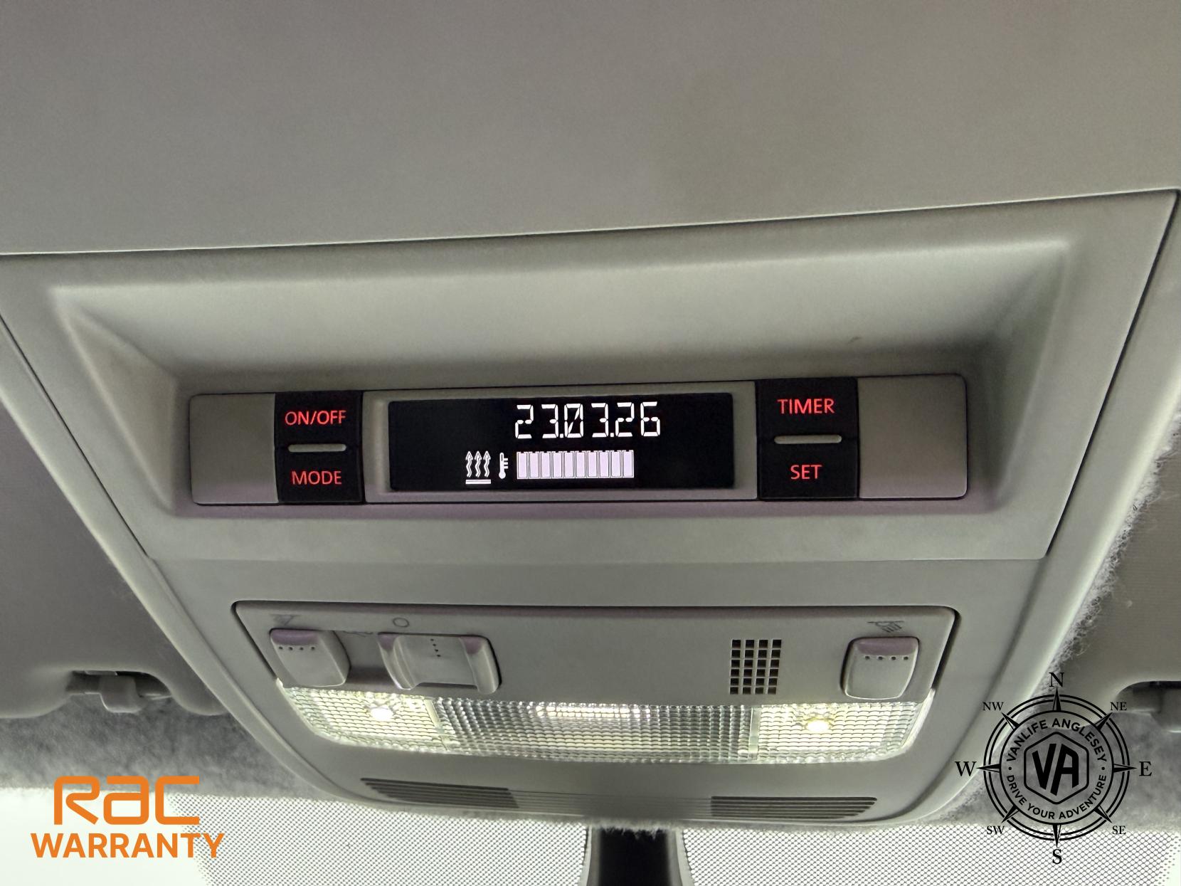 Volkswagen Transporter  2.0 BiTDI T32 BlueMotion Tech Highline Kombi Double Cab 5dr Diesel DSG FWD SWB Euro 6 (s/s) (204 ps)