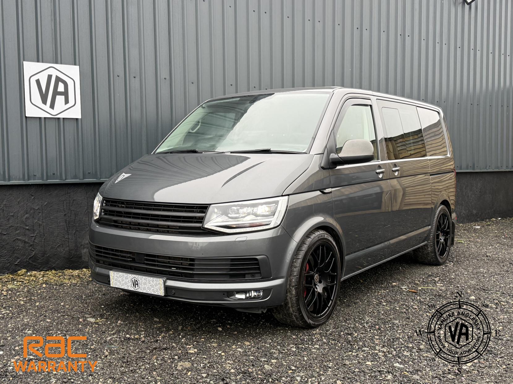 Volkswagen Transporter  2.0 BiTDI T32 BlueMotion Tech Highline Kombi Double Cab 5dr Diesel DSG FWD SWB Euro 6 (s/s) (204 ps)
