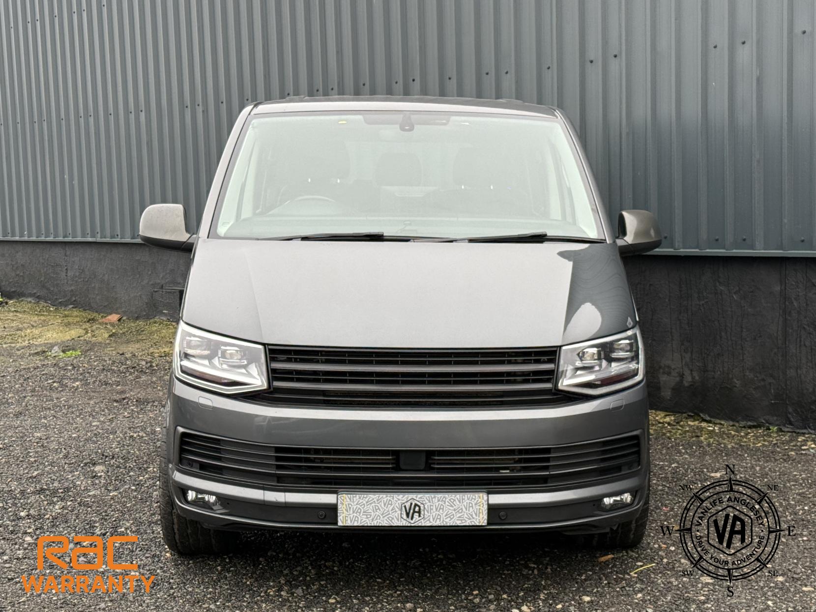 Volkswagen Transporter  2.0 BiTDI T32 BlueMotion Tech Highline Kombi Double Cab 5dr Diesel DSG FWD SWB Euro 6 (s/s) (204 ps)