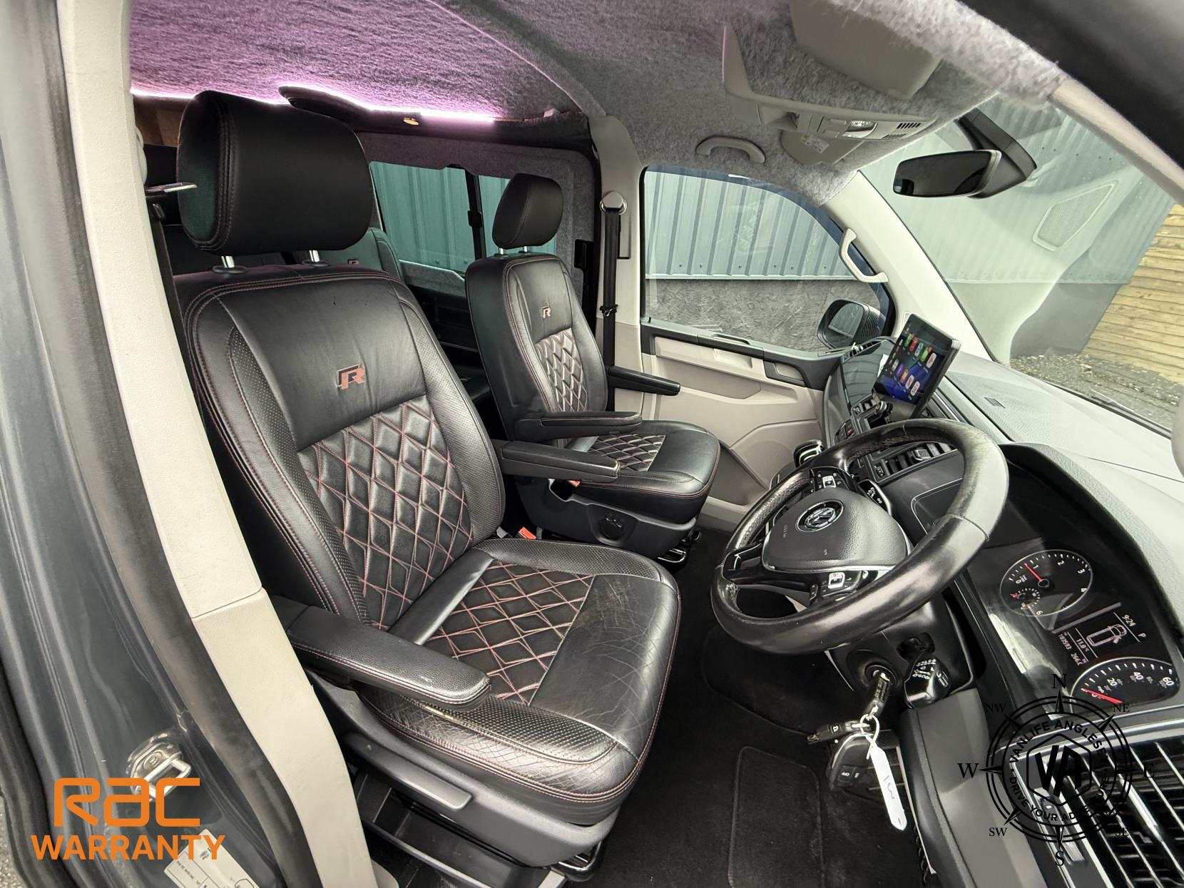 Volkswagen Transporter  2.0 BiTDI T32 BlueMotion Tech Highline Kombi Double Cab 5dr Diesel DSG FWD SWB Euro 6 (s/s) (204 ps)