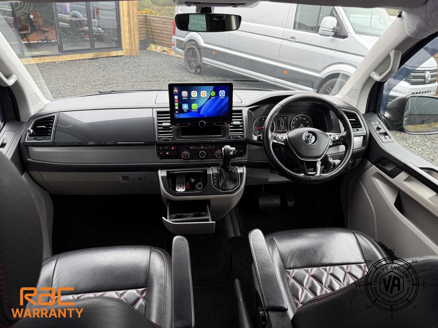 Volkswagen Transporter  2.0 BiTDI T32 BlueMotion Tech Highline Kombi Double Cab 5dr Diesel DSG FWD SWB Euro 6 (s/s) (204 ps)