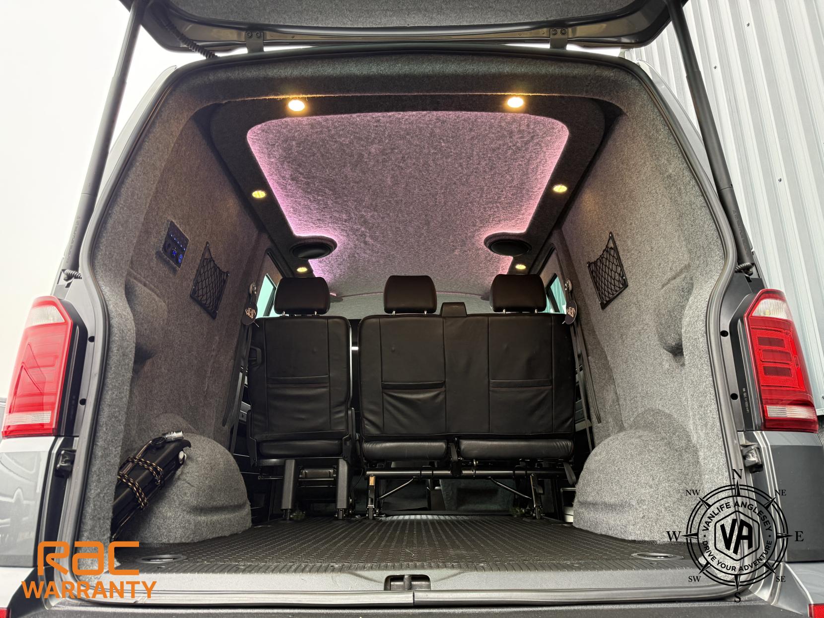 Volkswagen Transporter  2.0 BiTDI T32 BlueMotion Tech Highline Kombi Double Cab 5dr Diesel DSG FWD SWB Euro 6 (s/s) (204 ps)