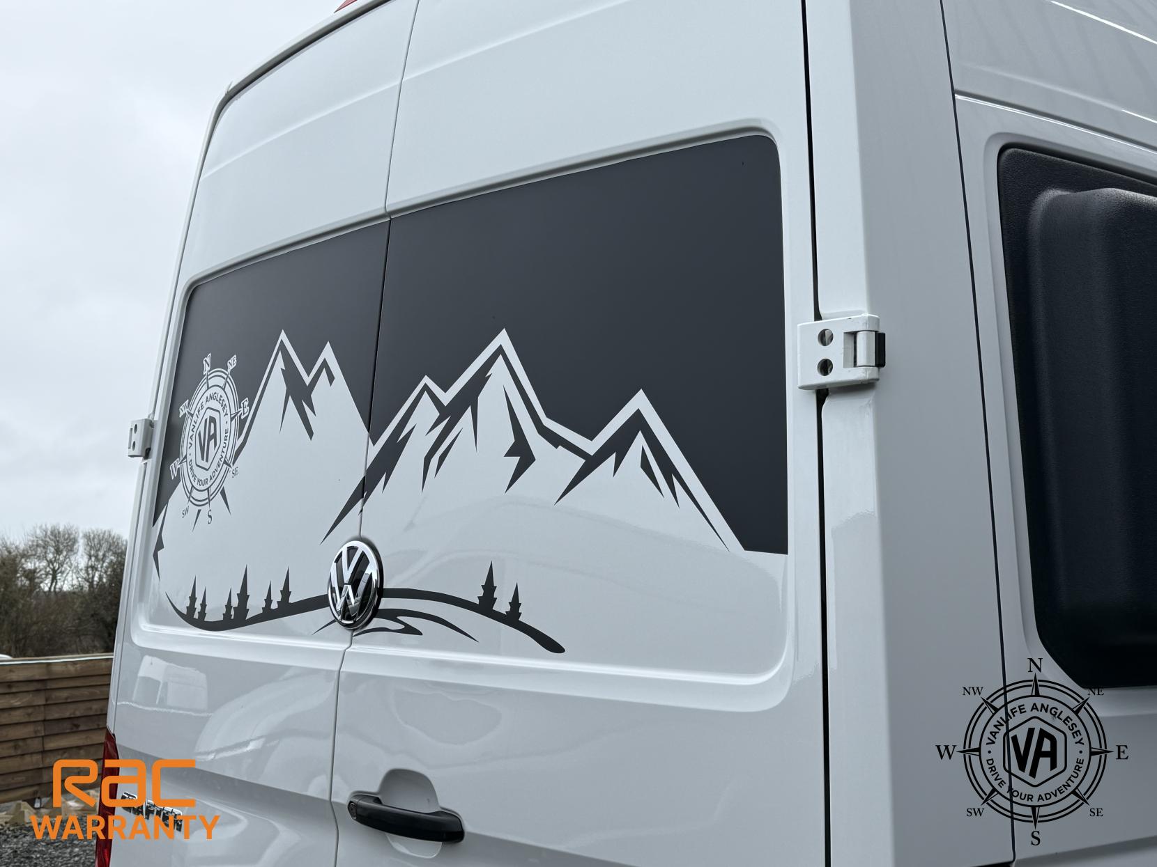 Volkswagen Crafter Diesel heater-Toilet-Sink-Hob-Fix bed-Wardrobe-Overhead lockers- Aircon