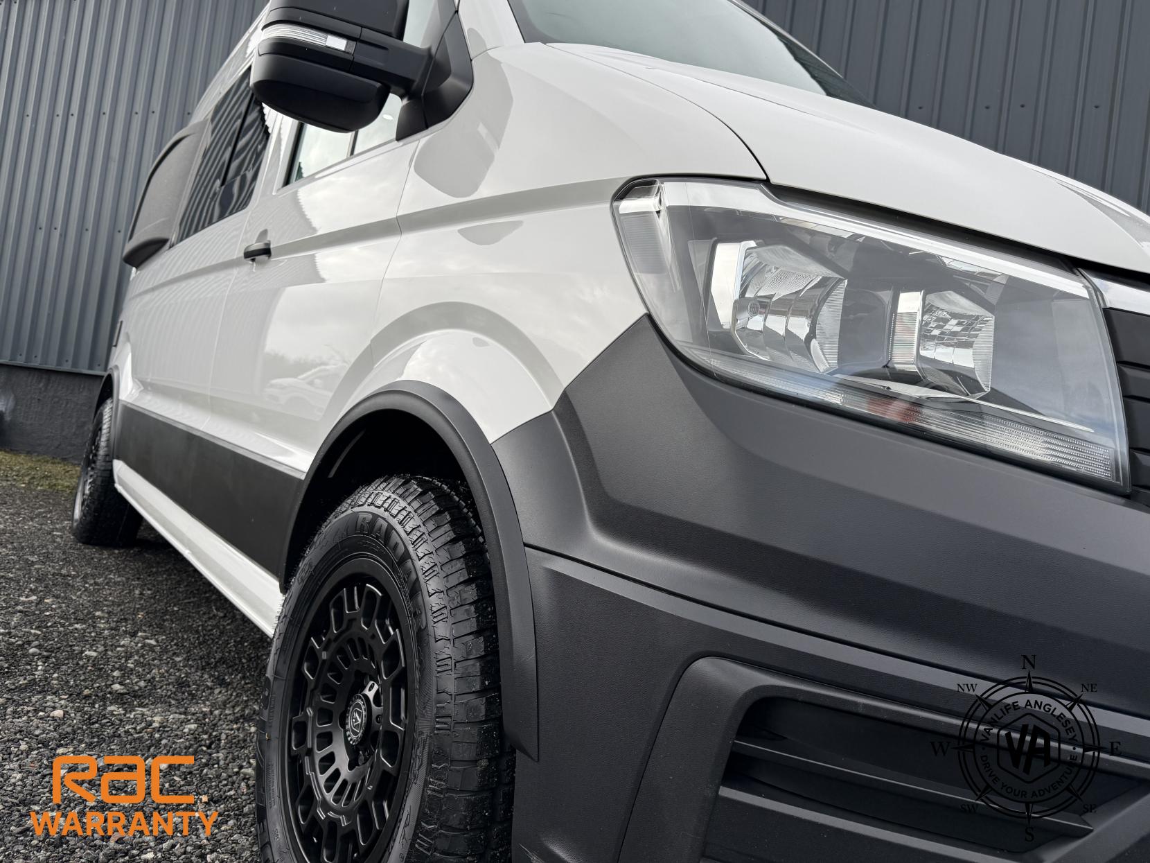 Volkswagen Crafter Diesel heater-Toilet-Sink-Hob-Fix bed-Wardrobe-Overhead lockers- Aircon