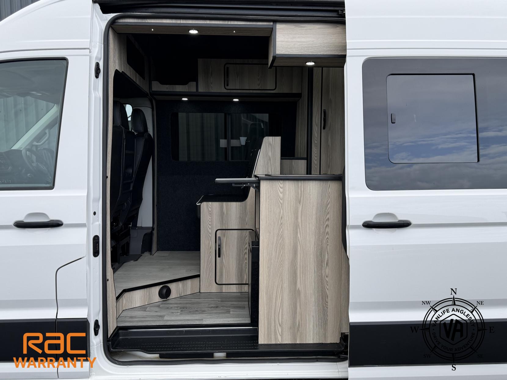 Volkswagen Crafter Diesel heater-Toilet-Sink-Hob-Fix bed-Wardrobe-Overhead lockers- Aircon