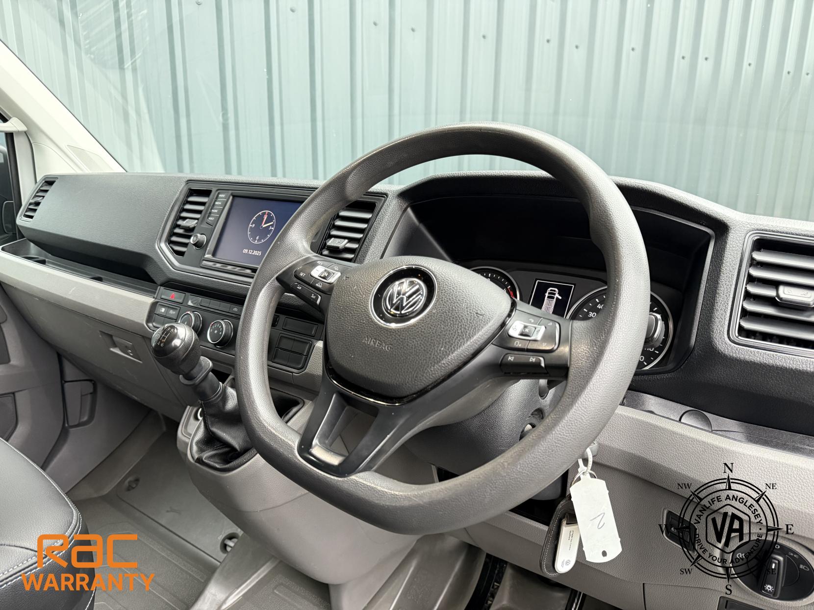 Volkswagen Crafter Diesel heater-Toilet-Sink-Hob-Fix bed-Wardrobe-Overhead lockers-Aircon-Satnav