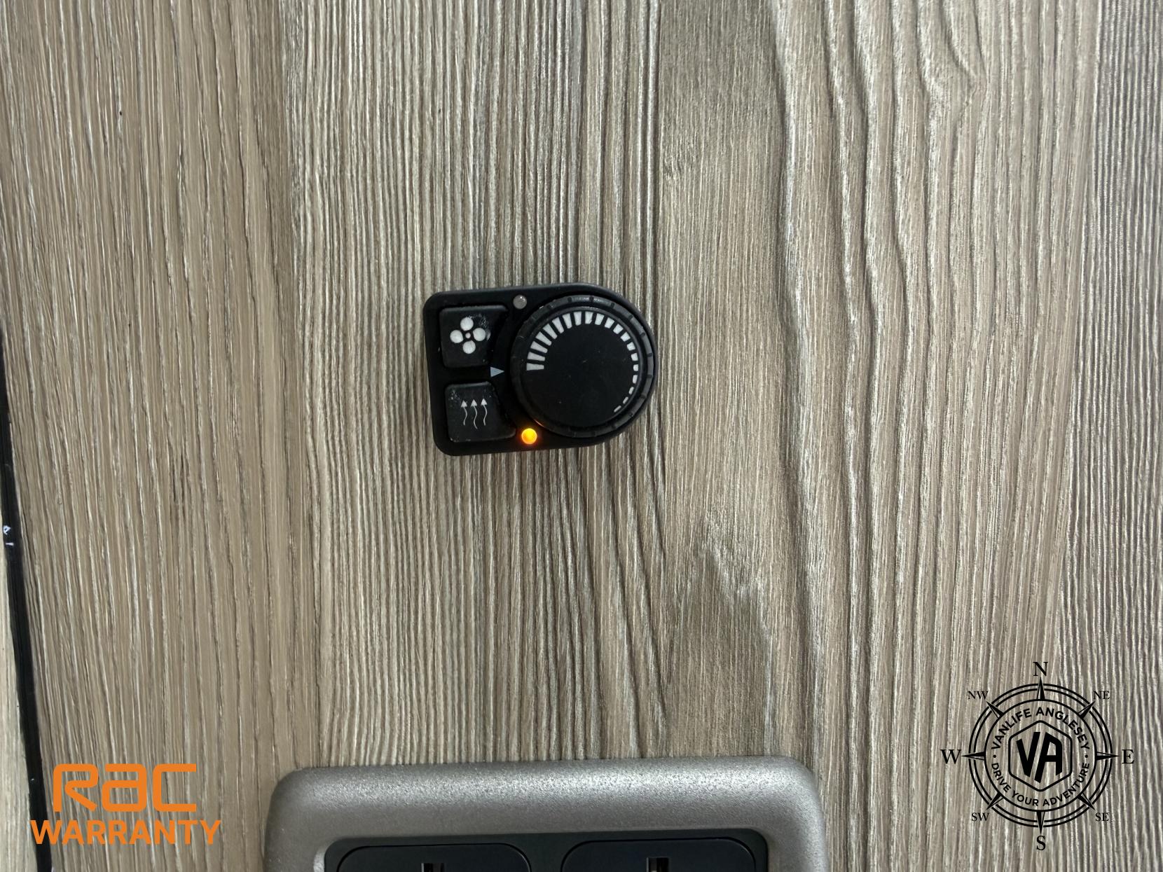 Volkswagen Crafter Diesel heater-Toilet-Sink-Hob-Fix bed-Wardrobe-Overhead lockers- Aircon