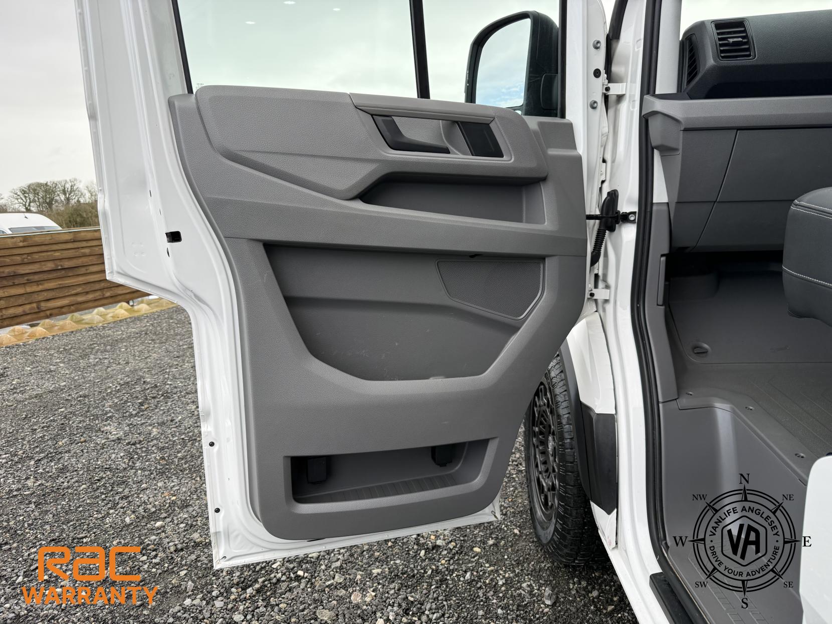 Volkswagen Crafter Diesel heater-Toilet-Sink-Hob-Fix bed-Wardrobe-Overhead lockers- Aircon