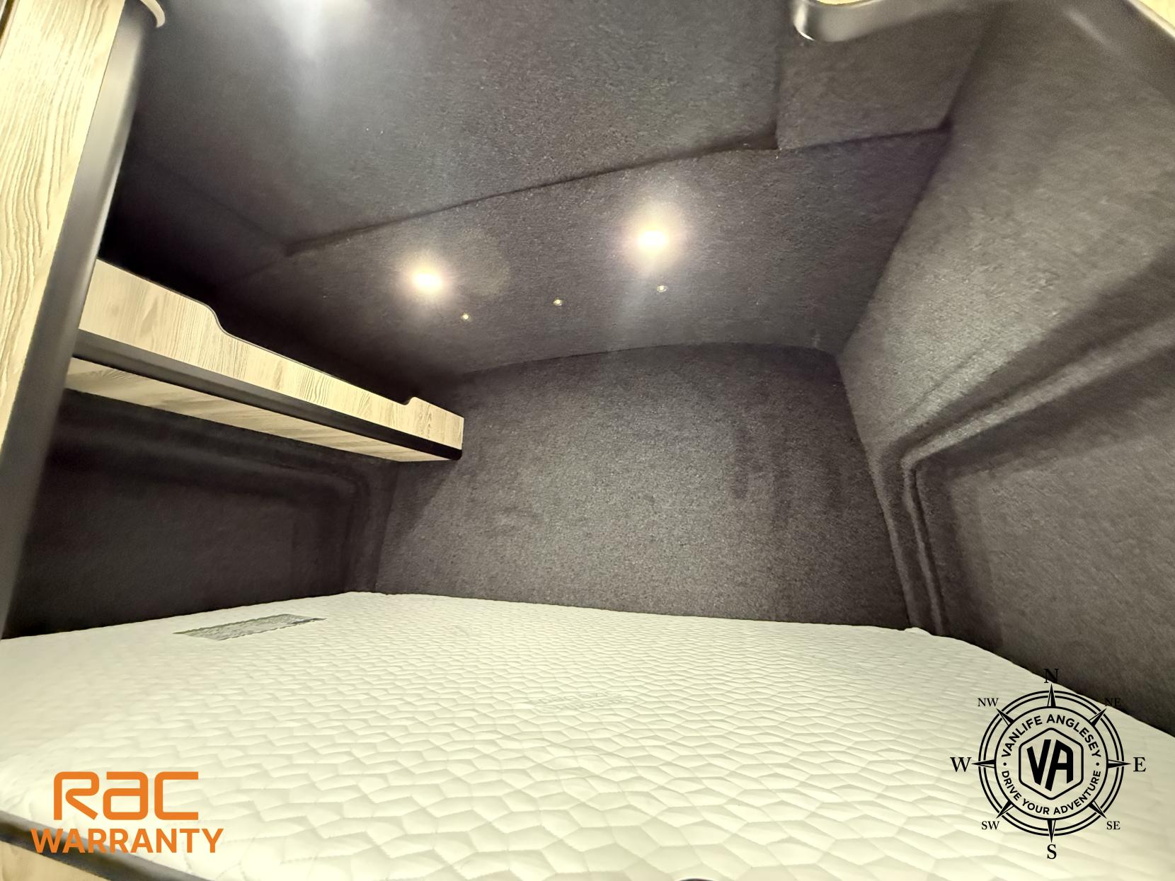 Volkswagen Crafter Diesel heater-Toilet-Sink-Hob-Fix bed-Wardrobe-Overhead lockers- Aircon