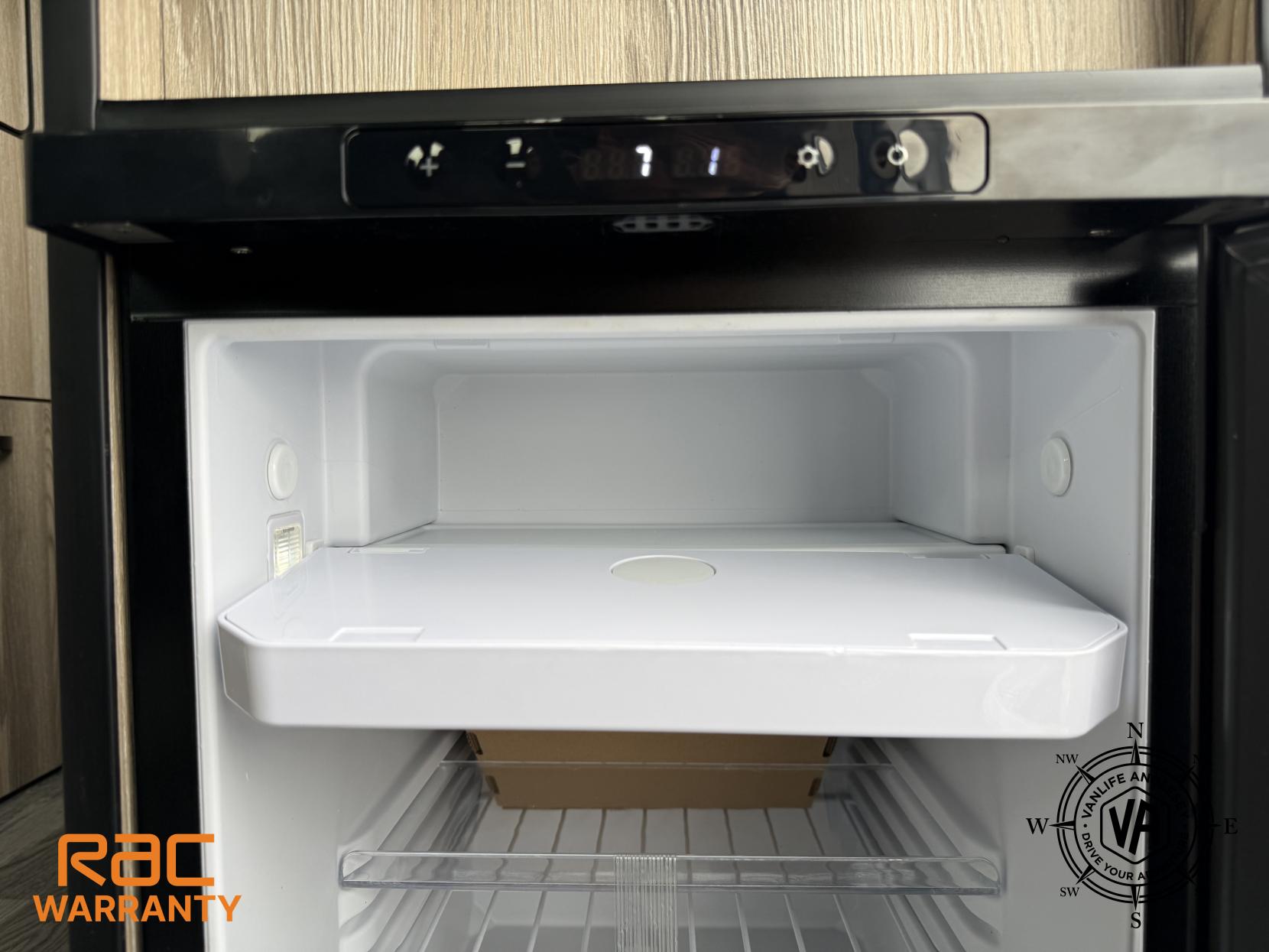 Volkswagen Crafter Diesel heater-Toilet-Sink-Hob-Fix bed-Wardrobe-Overhead lockers- Aircon