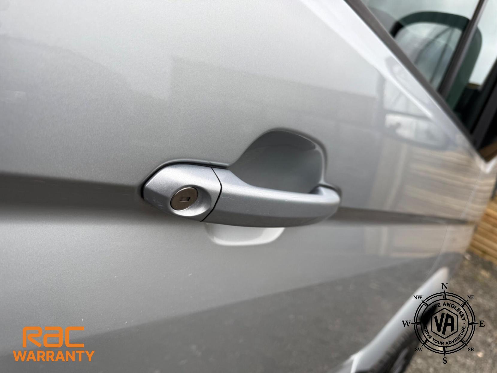 Volkswagen Crafter 2.0 FWD 2.0 TDI 140 LWB Panel Van