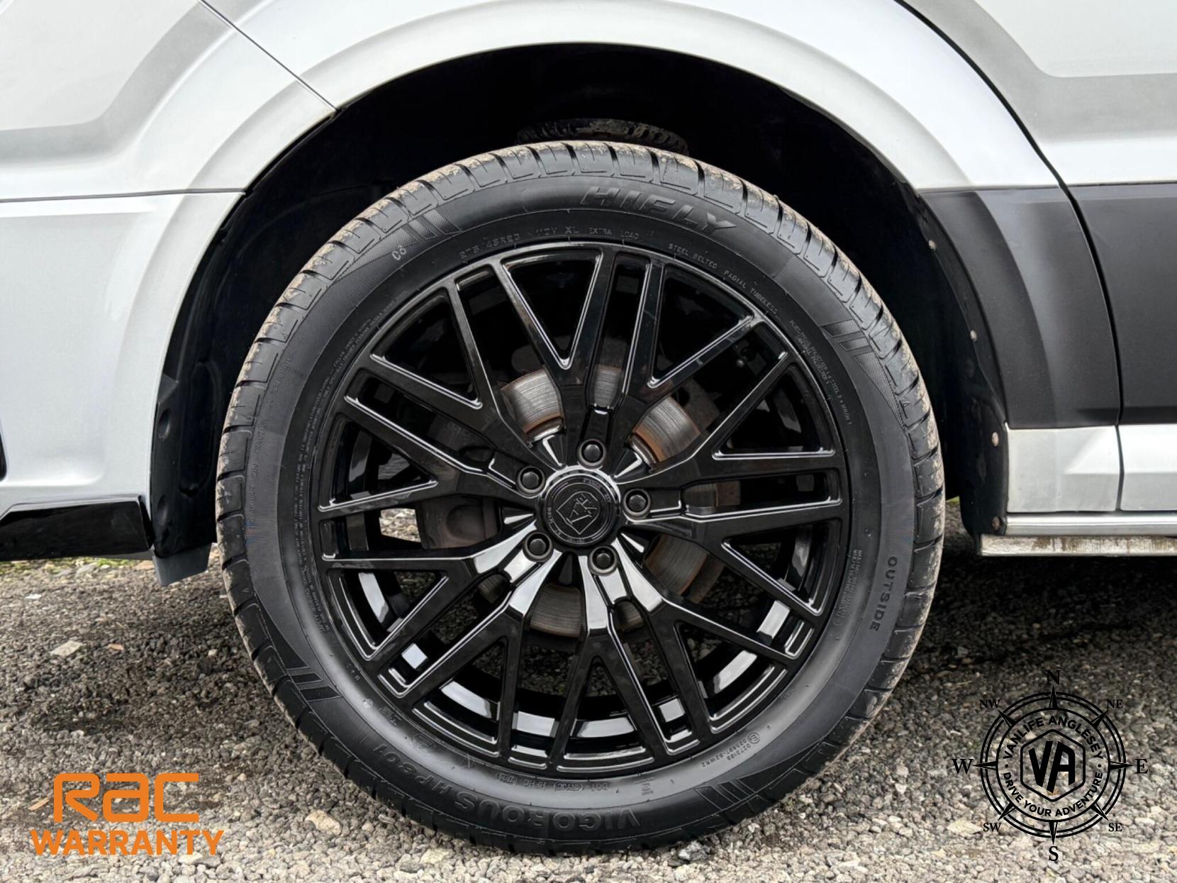 Volkswagen Crafter 2.0 FWD 2.0 TDI 140 LWB Panel Van