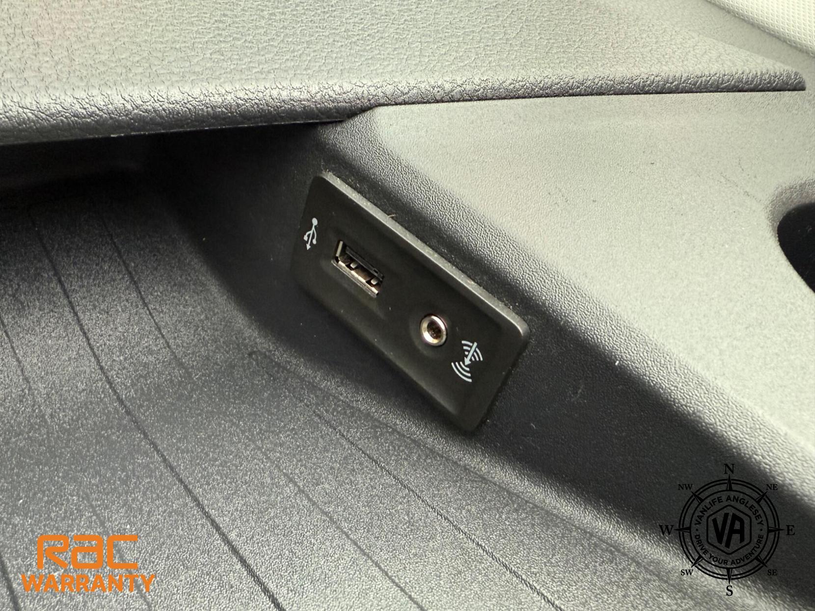 Volkswagen Crafter 2.0 FWD 2.0 TDI 140 LWB Panel Van