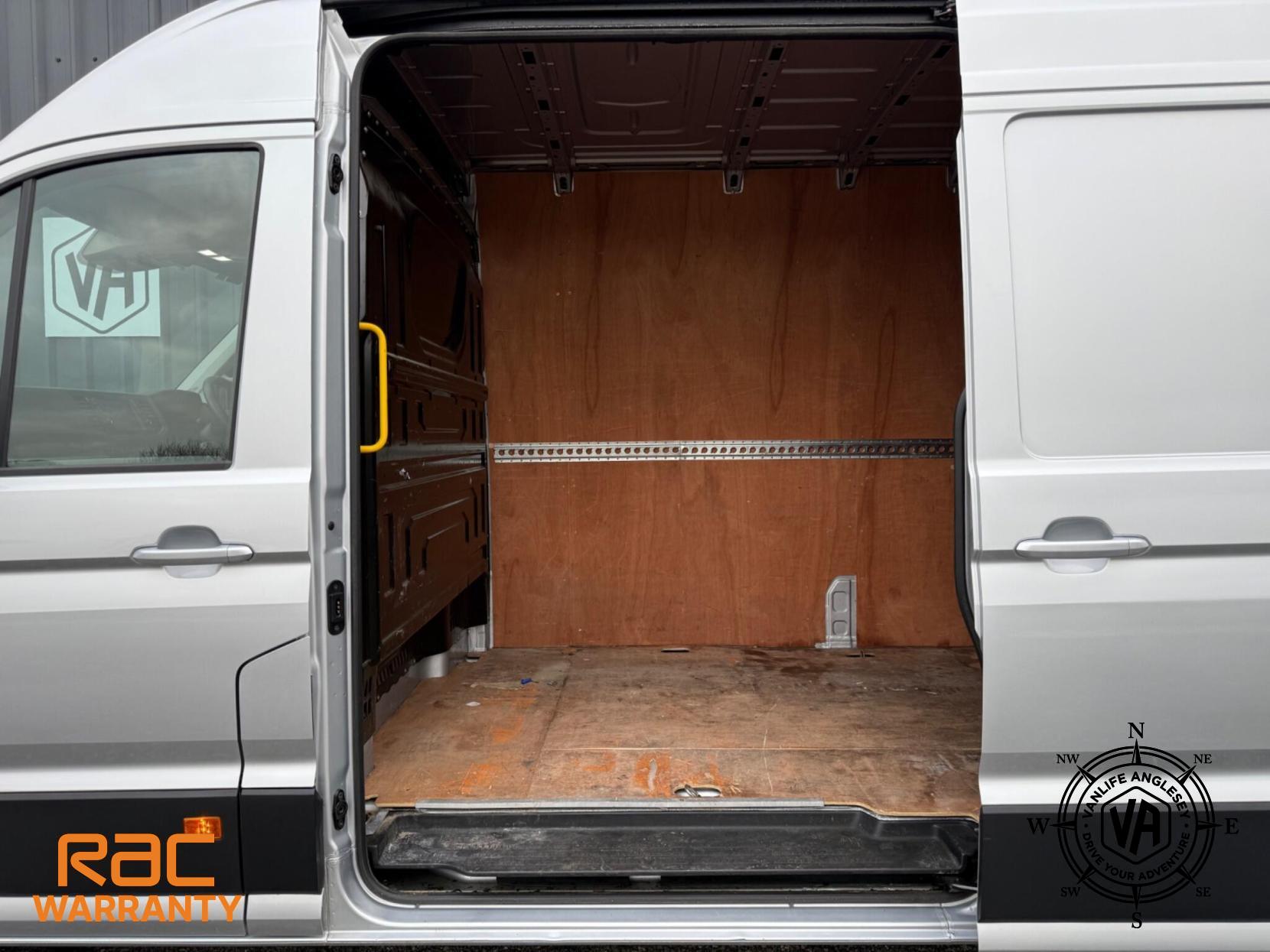 Volkswagen Crafter 2.0 FWD 2.0 TDI 140 LWB Panel Van