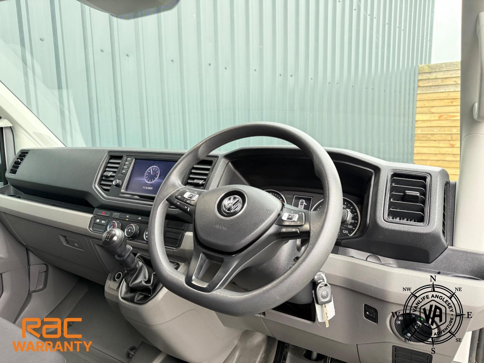 Volkswagen Crafter 2.0 FWD 2.0 TDI 140 LWB Panel Van