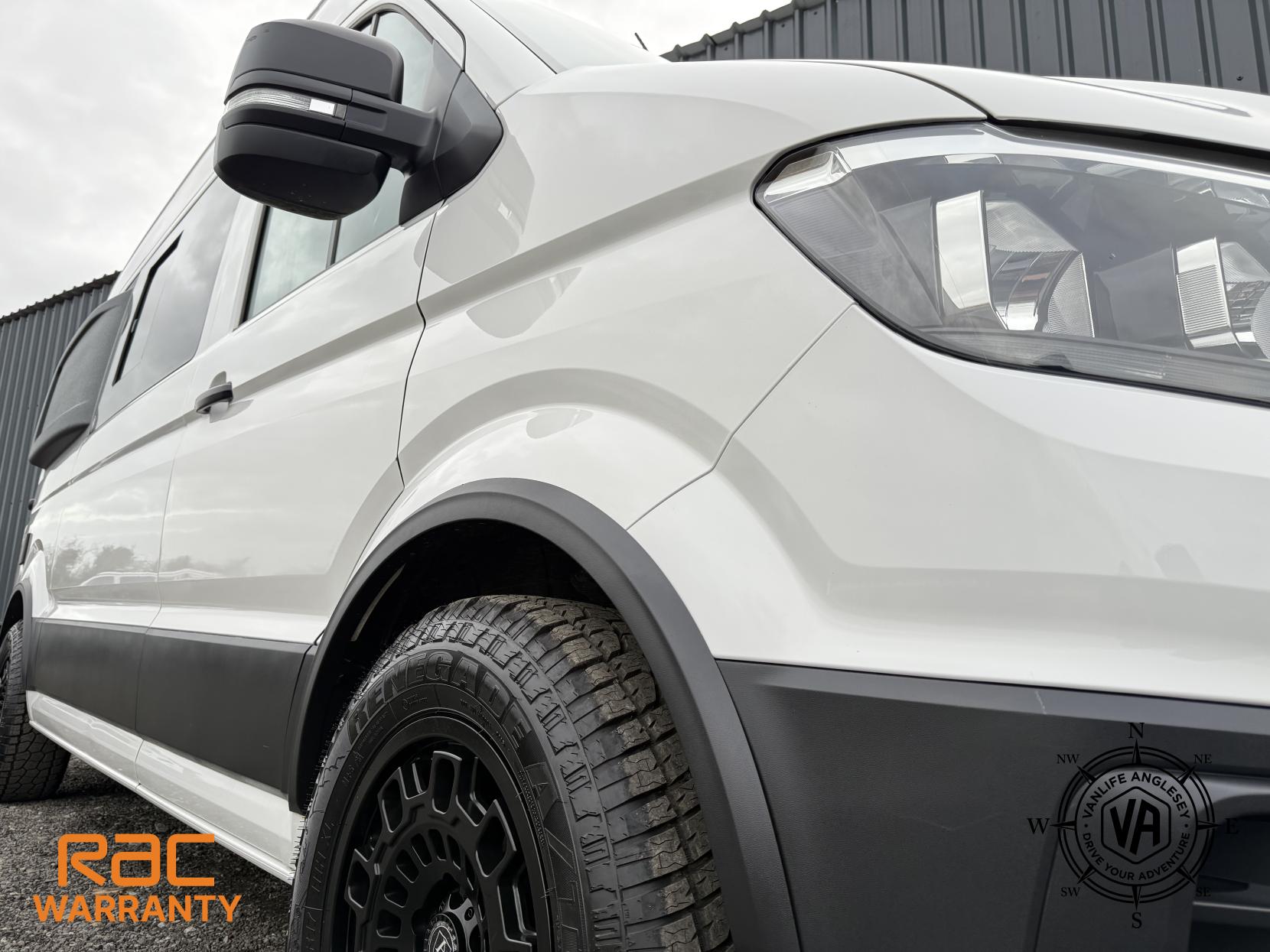 Volkswagen Campervan Diesel heater-toilet-sink hob-fix bed-wardrobe-overhead lockers 