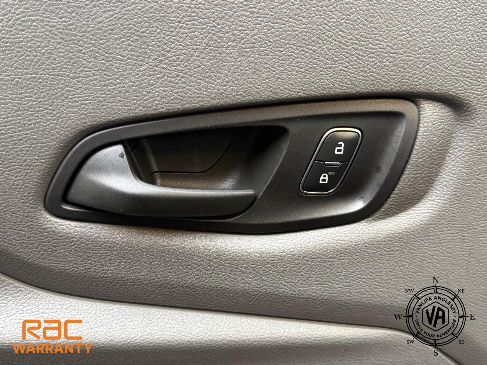 Ford Transit Leader RWD L3 H2 (130ps) Mobile workshop with power inverter 2.0 350 EcoBlue HD Leader Panel Van 5dr Diesel Manual RWD L3 H2 Euro 6 (s/s) (130 ps)