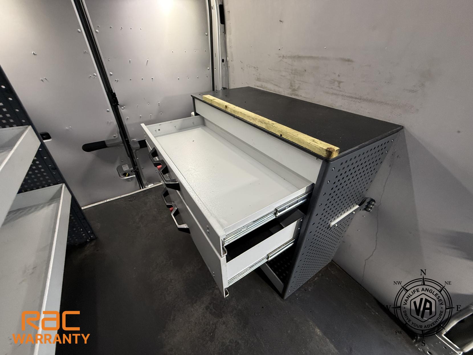 Ford Transit Leader RWD L3 H2 (130ps) Mobile workshop with power inverter 2.0 350 EcoBlue HD Leader Panel Van 5dr Diesel Manual RWD L3 H2 Euro 6 (s/s) (130 ps)