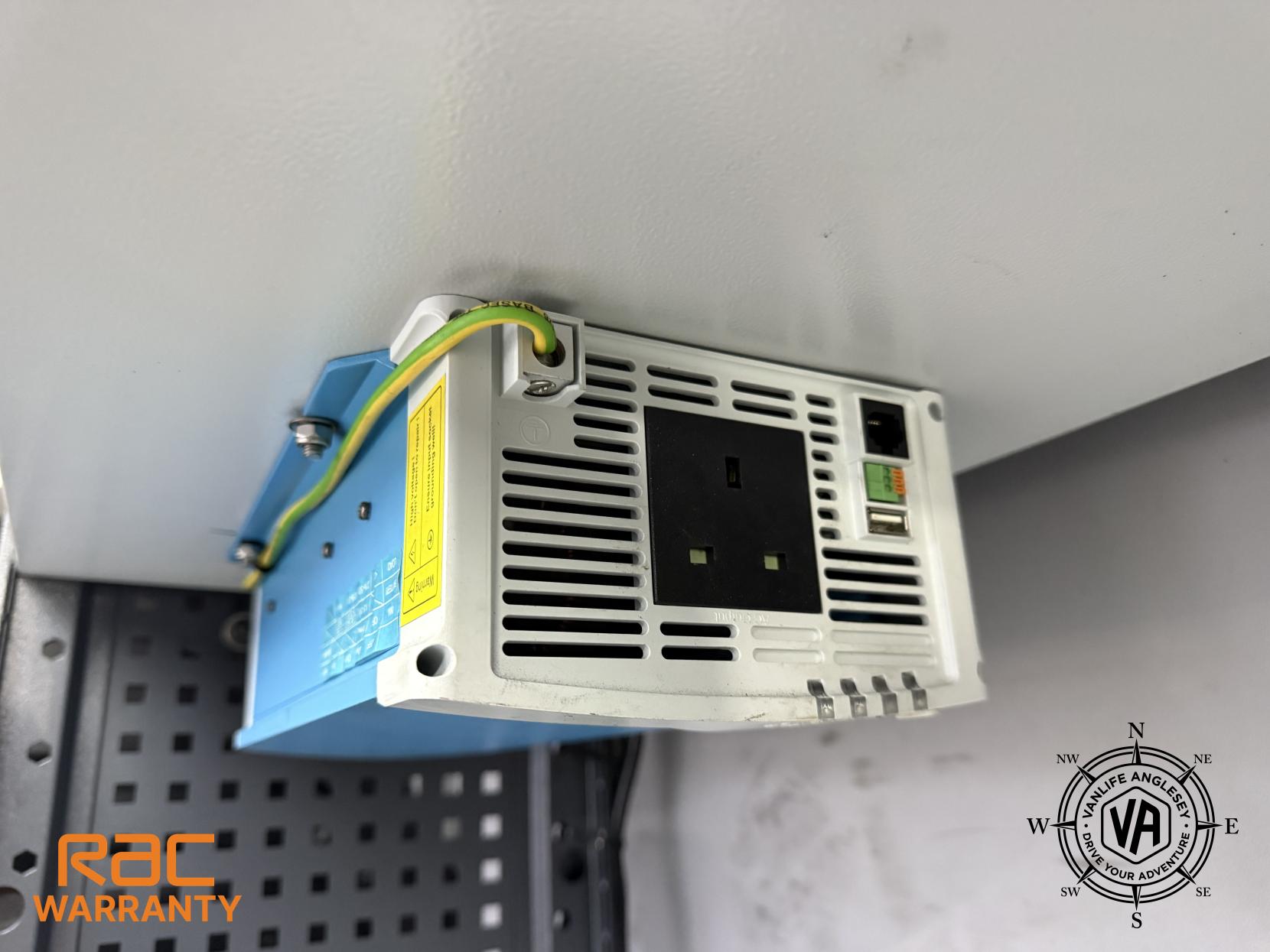 Ford Transit Leader RWD L3 H2 (130ps) Mobile workshop with power inverter 2.0 350 EcoBlue HD Leader Panel Van 5dr Diesel Manual RWD L3 H2 Euro 6 (s/s) (130 ps)