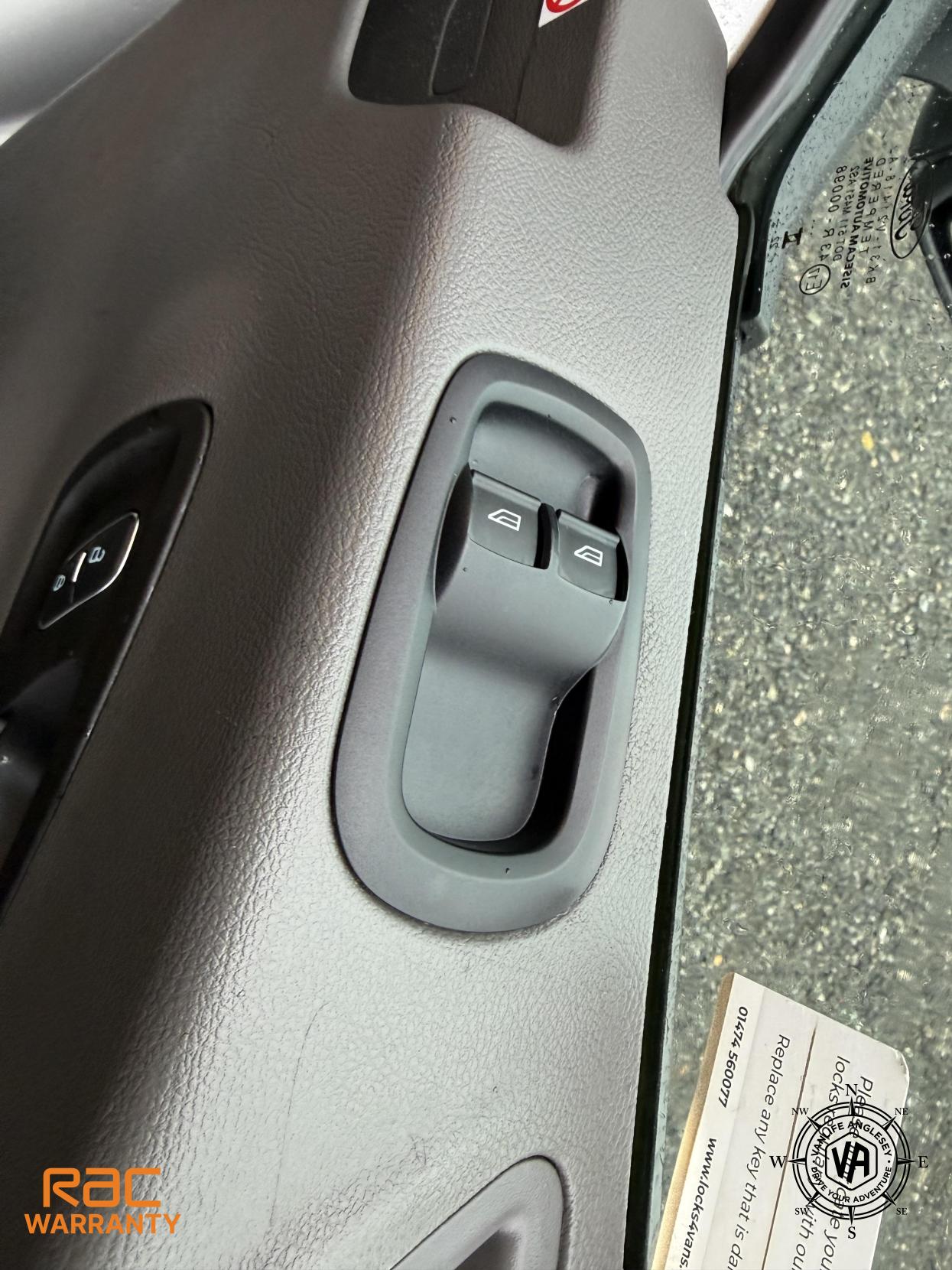 Ford Transit Leader RWD L3 H2 (130ps) Mobile workshop with power inverter 2.0 350 EcoBlue HD Leader Panel Van 5dr Diesel Manual RWD L3 H2 Euro 6 (s/s) (130 ps)