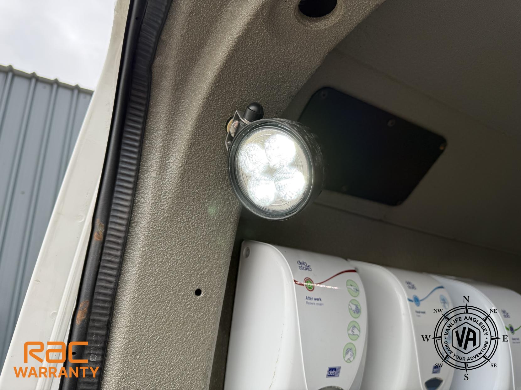 Volkswagen Crafter 2.0 TDI CR35 BlueMotion Tech Trendline Panel Van 5dr Diesel Manual FWD MWB High Roof Euro 6 (s/s) (140 ps)