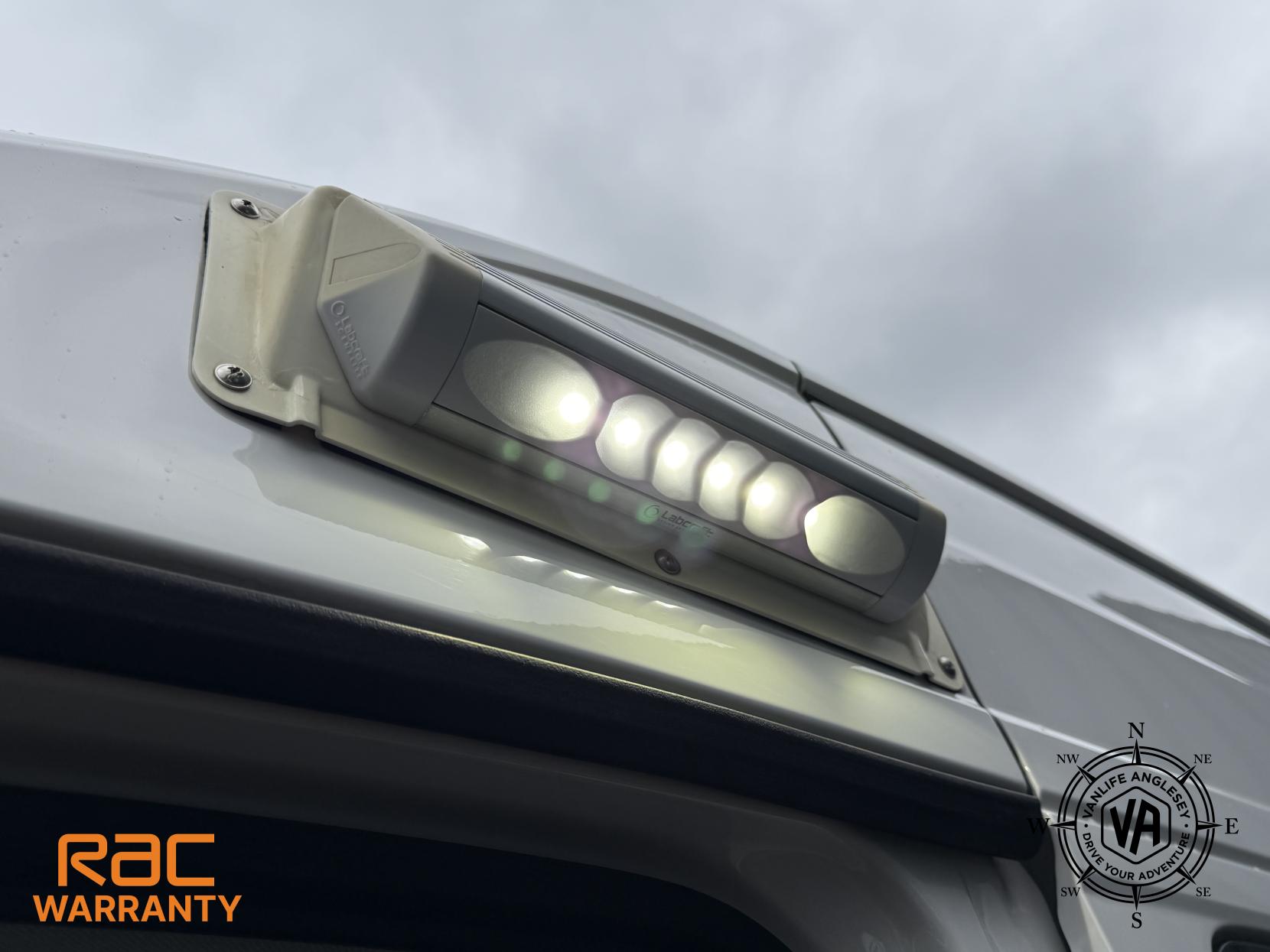 Volkswagen Crafter 2.0 TDI CR35 BlueMotion Tech Trendline Panel Van 5dr Diesel Manual FWD MWB High Roof Euro 6 (s/s) (140 ps)