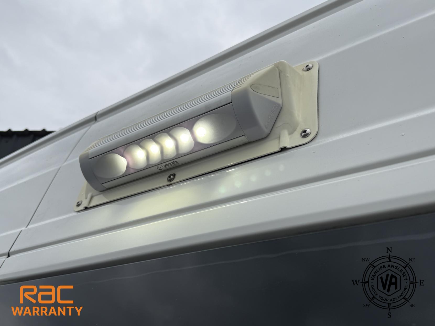 Volkswagen Crafter 2.0 TDI CR35 BlueMotion Tech Trendline Panel Van 5dr Diesel Manual FWD MWB High Roof Euro 6 (s/s) (140 ps)