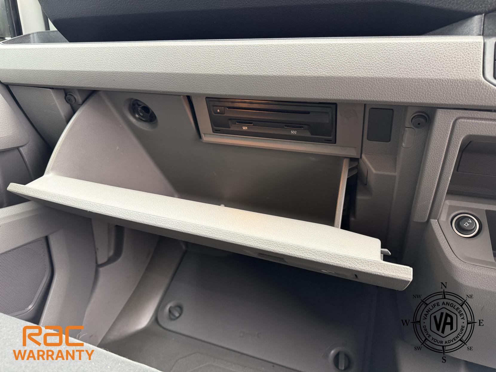 Volkswagen Crafter 2.0 TDI CR35 BlueMotion Tech Trendline Panel Van 5dr Diesel Manual FWD MWB High Roof Euro 6 (s/s) (140 ps)