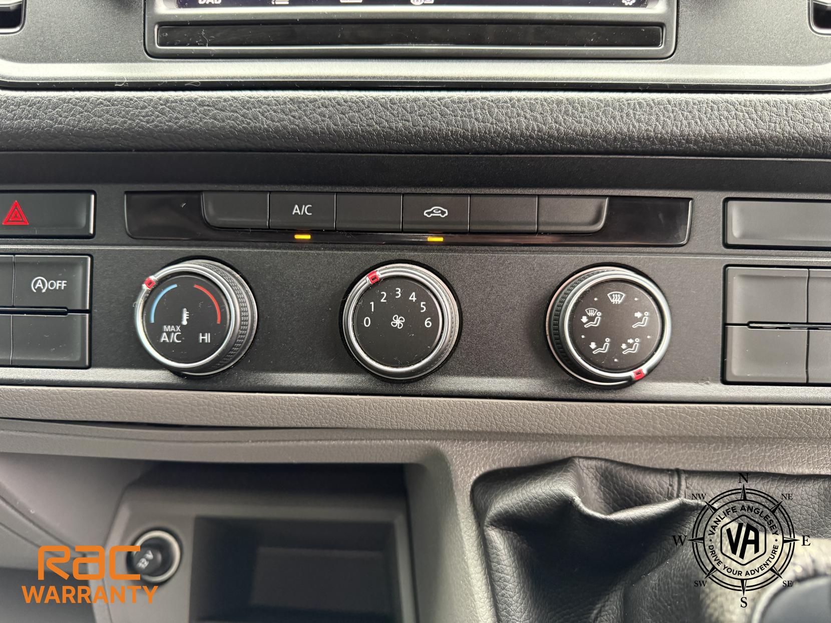 Volkswagen Crafter 2.0 TDI CR35 BlueMotion Tech Trendline Panel Van 5dr Diesel Manual FWD MWB High Roof Euro 6 (s/s) (140 ps)