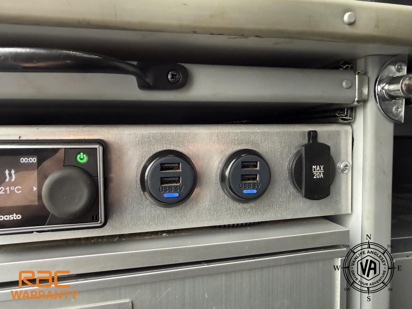 Volkswagen Crafter 2.0 TDI CR35 BlueMotion Tech Trendline Panel Van 5dr Diesel Manual FWD MWB High Roof Euro 6 (s/s) (140 ps)