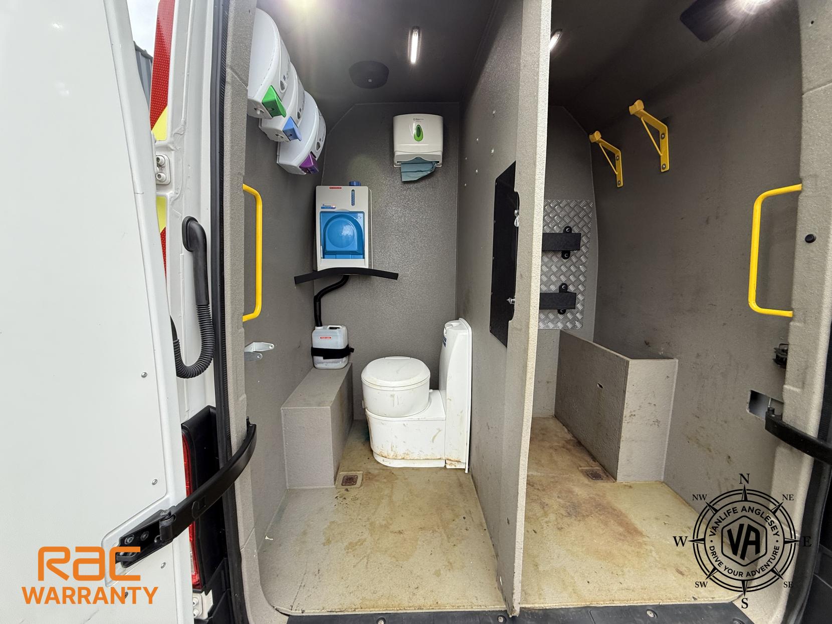 Volkswagen Crafter 2.0 TDI CR35 BlueMotion Tech Trendline Panel Van 5dr Diesel Manual FWD MWB High Roof Euro 6 (s/s) (140 ps)