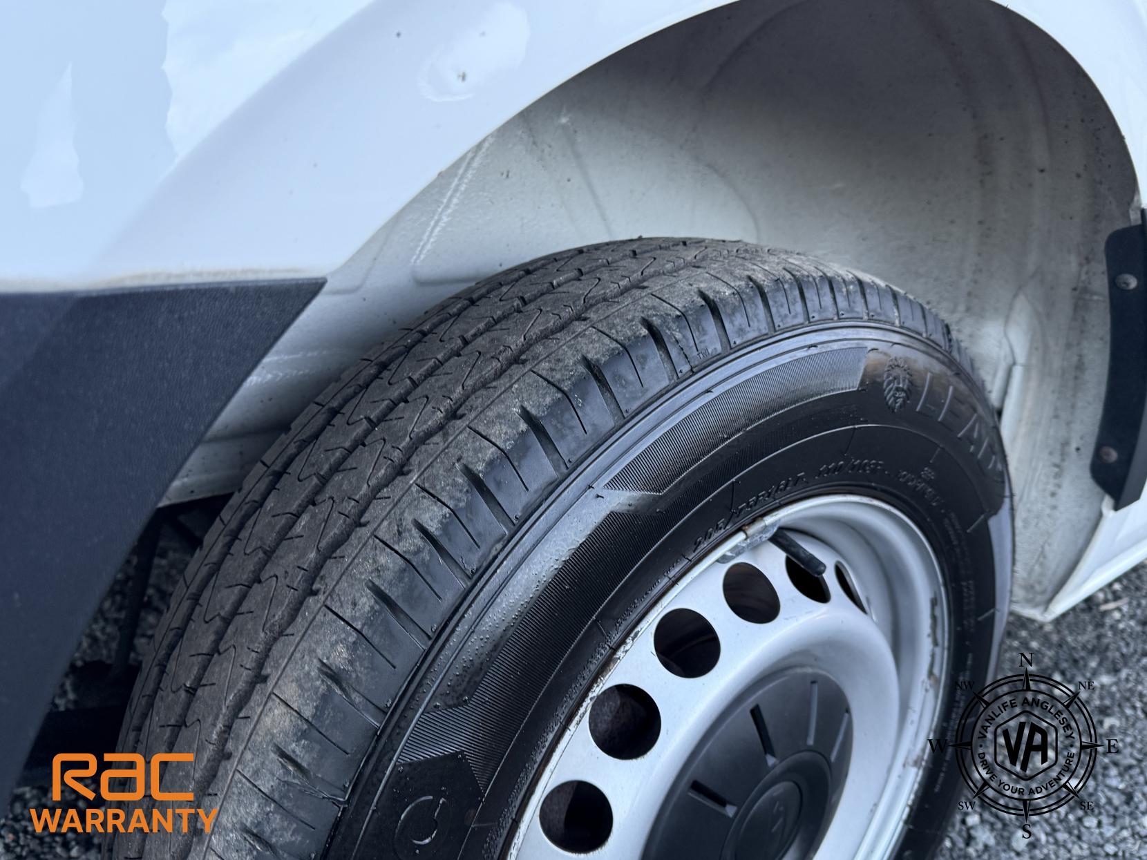 MAN TGE 2.0 3140d Panel Van 5dr Diesel Manual FWD LWB High Roof Euro 6 (s/s) (140 ps)