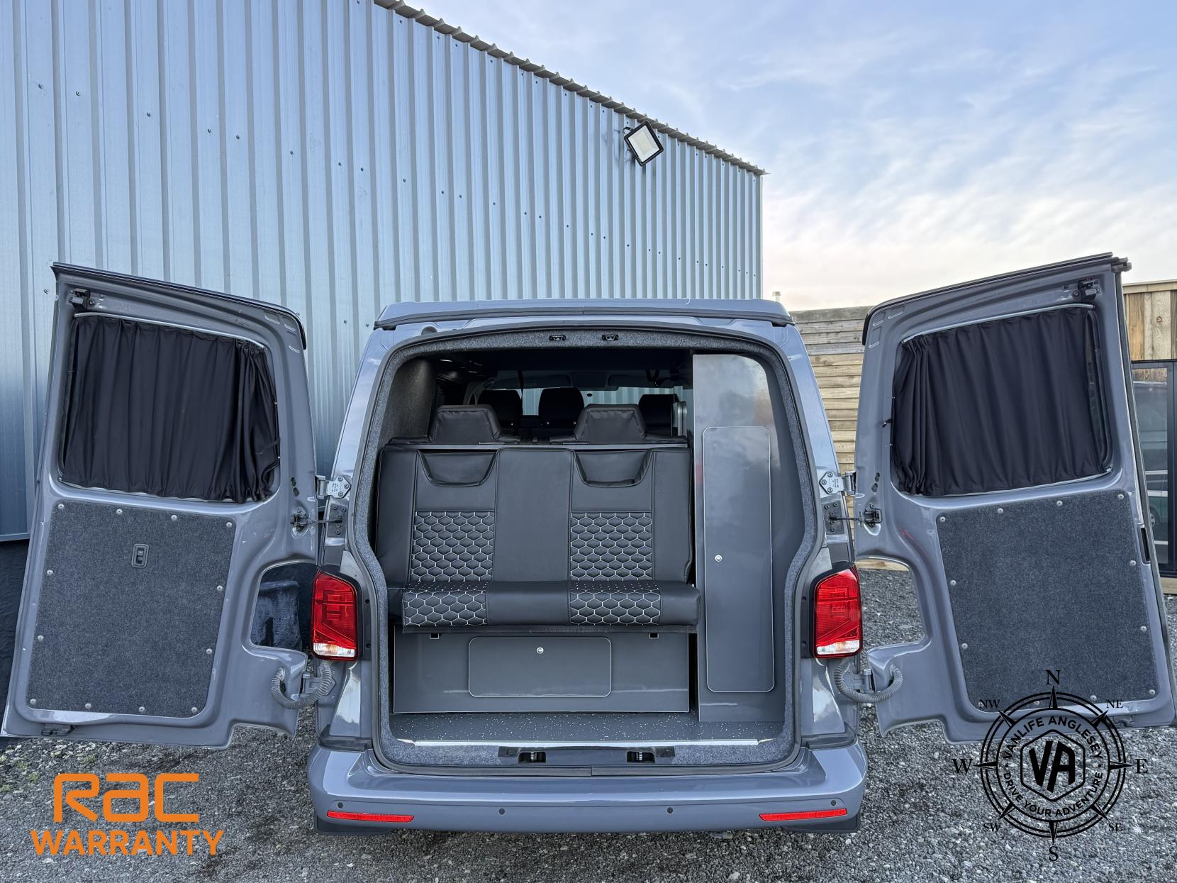 Volkswagen Transporter Brand new conversion PURE GRAY 2.0