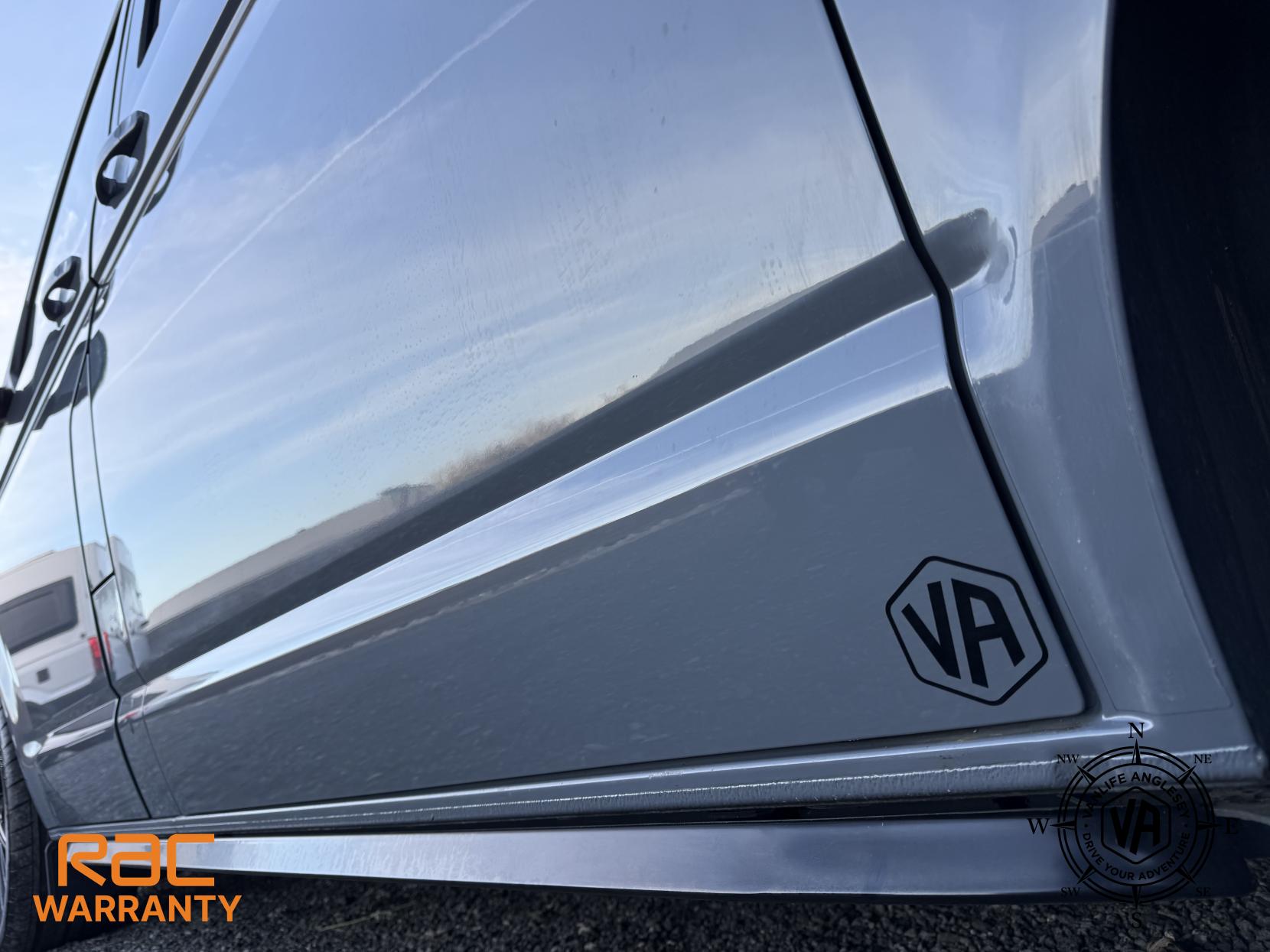 Volkswagen Transporter Brand new conversion PURE GRAY 2.0